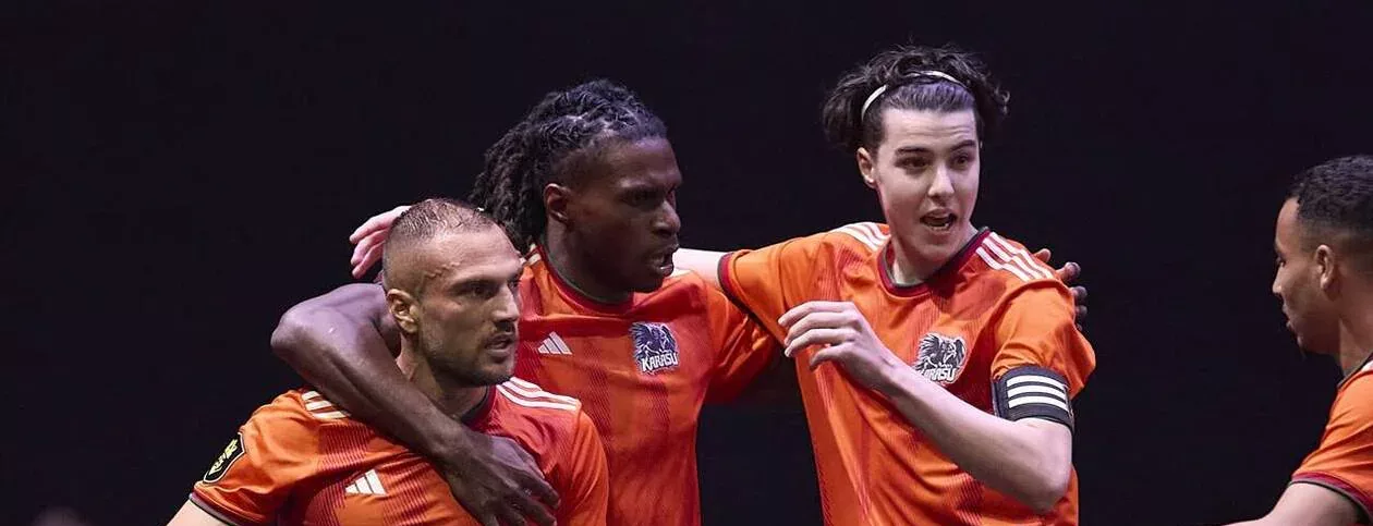 Le PanamAllStarz et Karasu filent en finale après une soirée folle